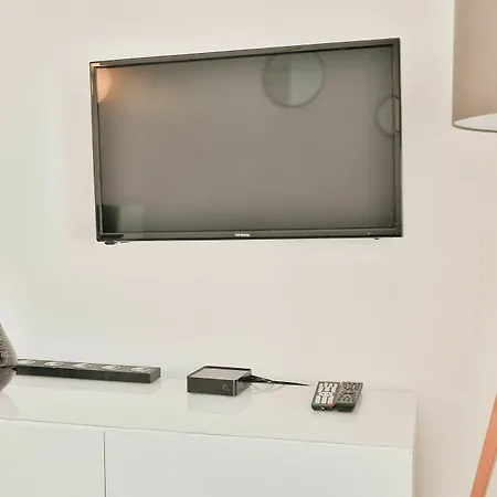 Comfortable Zizkov For 6 Pax Easybnb Apartment