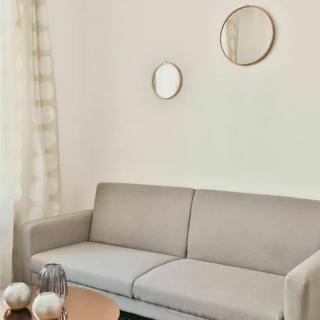 Lägenhet Comfortable Zizkov For 6 Pax Easybnb